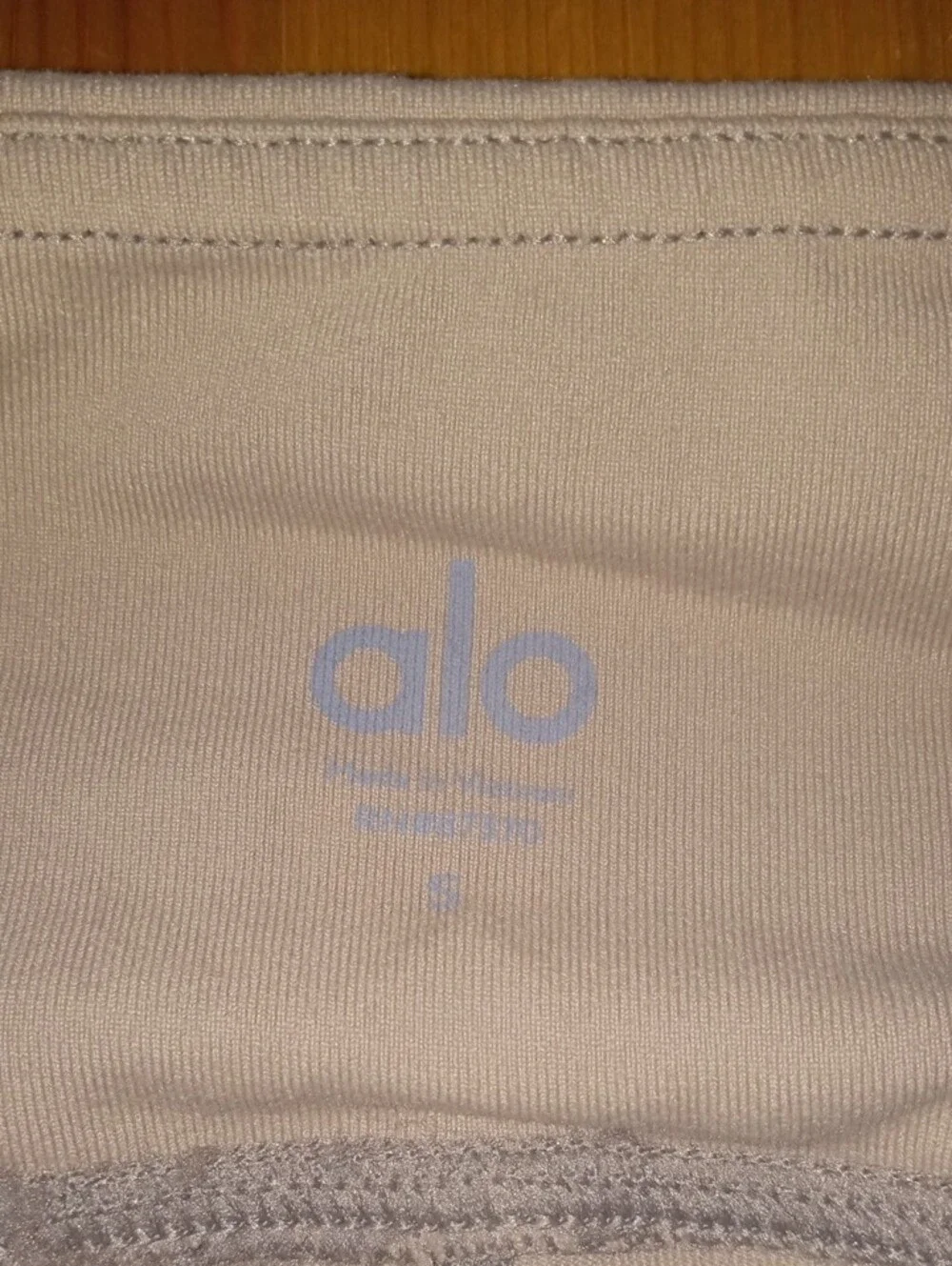 Alo 2 Women’s Moto-Style Leggings in Mauve